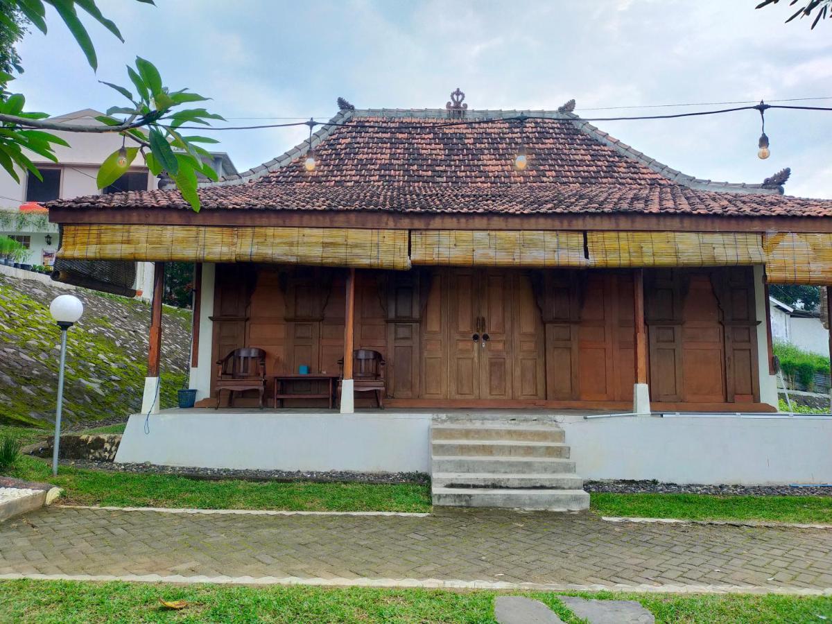 Joglo Kumpul Resort Cangkiran Dış mekan fotoğraf