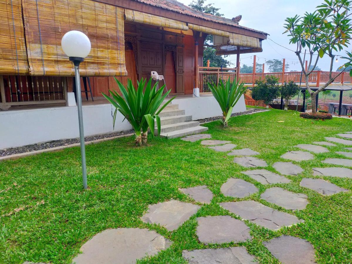 Joglo Kumpul Resort Cangkiran Dış mekan fotoğraf