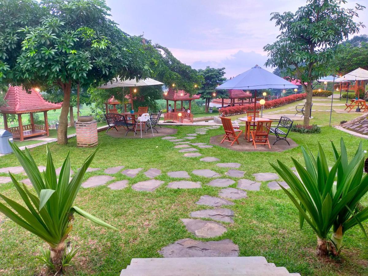 Joglo Kumpul Resort Cangkiran Dış mekan fotoğraf