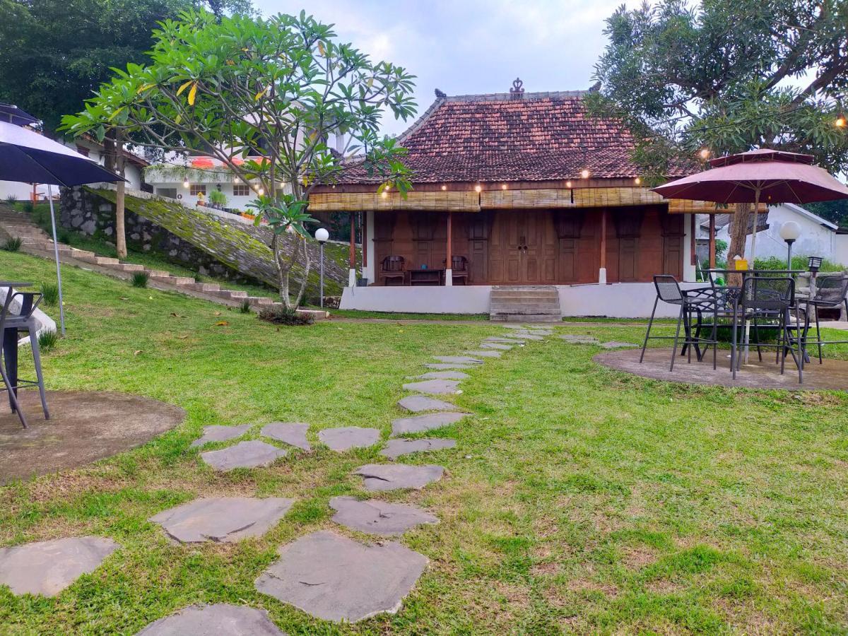 Joglo Kumpul Resort Cangkiran Dış mekan fotoğraf