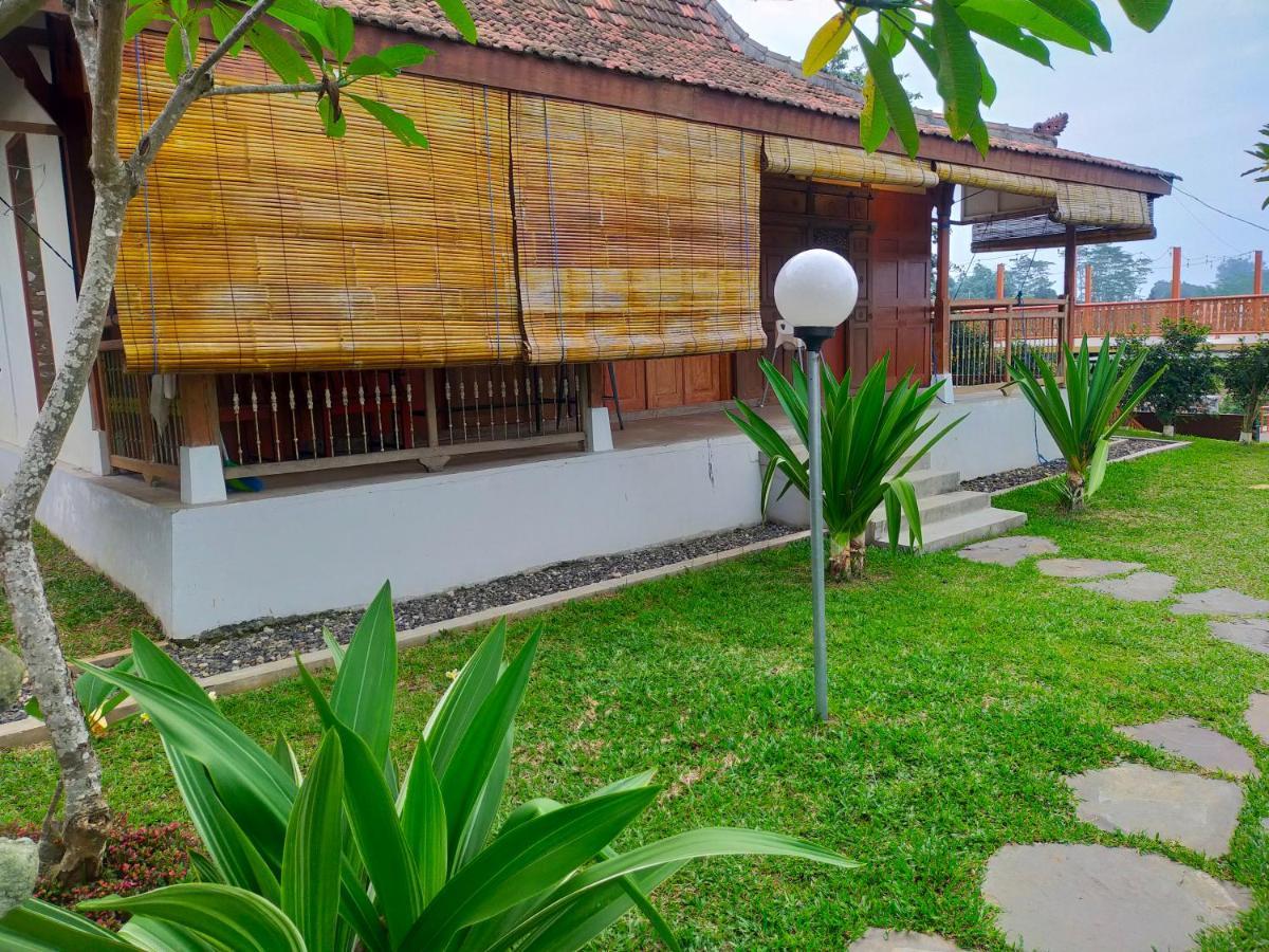Joglo Kumpul Resort Cangkiran Dış mekan fotoğraf