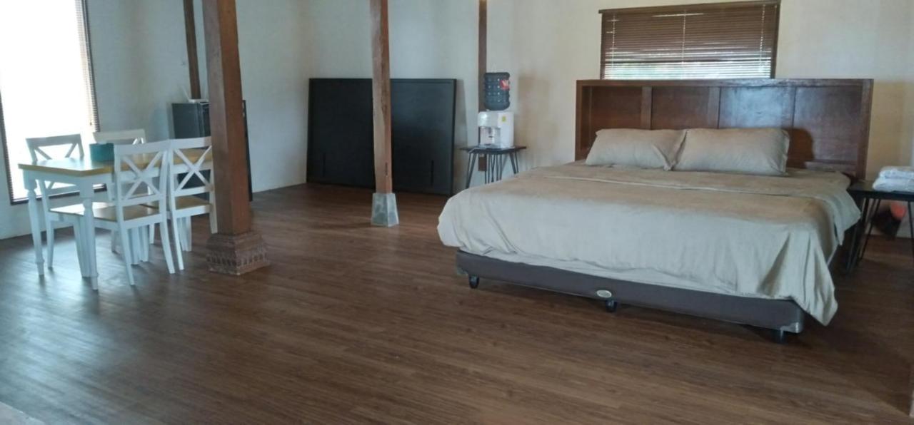 Joglo Kumpul Resort Cangkiran Dış mekan fotoğraf